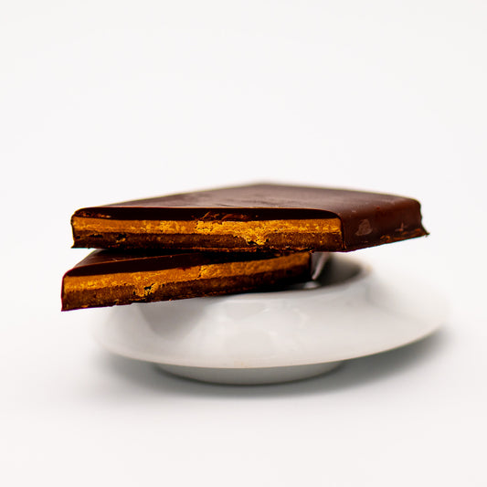 ciocolata cu caju si curmale bio